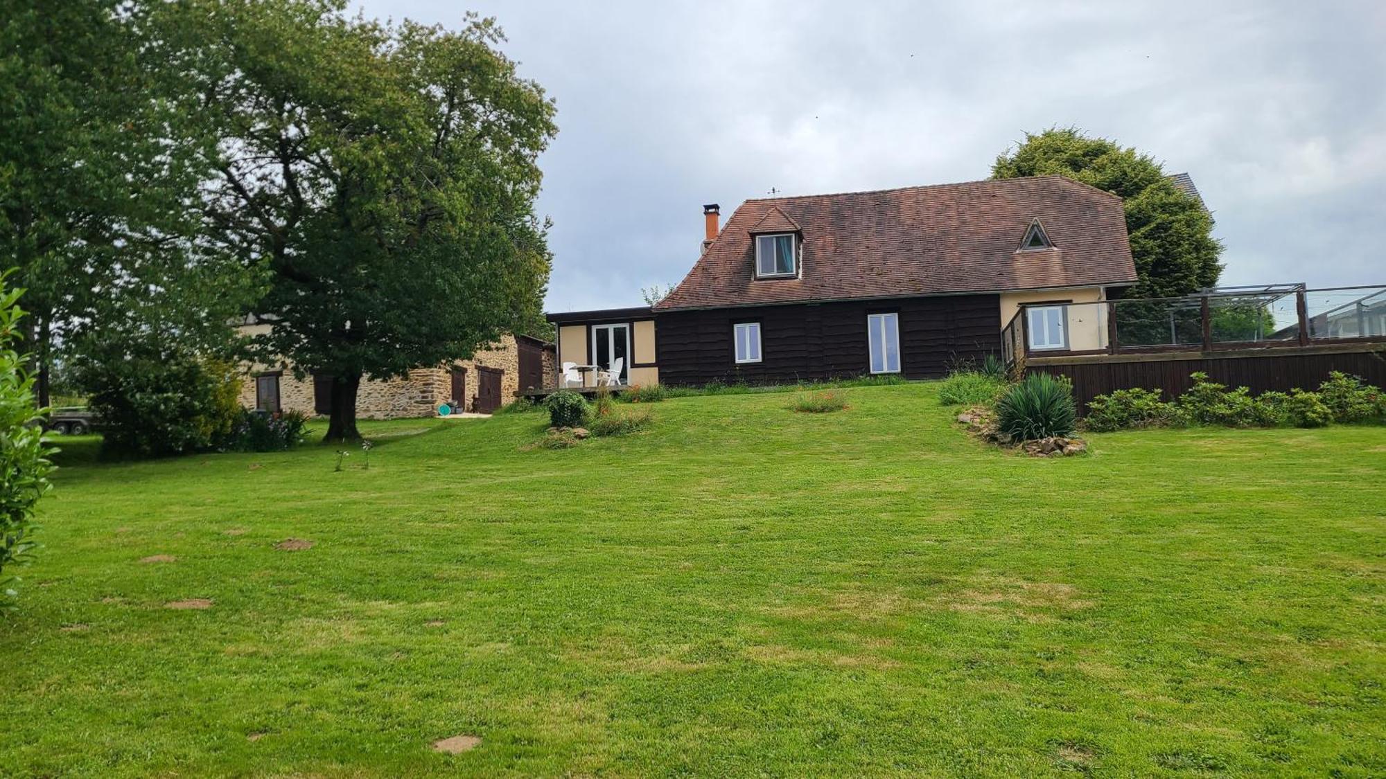 Studio L'Audrerie. Saint-Pardoux-Corbier ภายนอก รูปภาพ